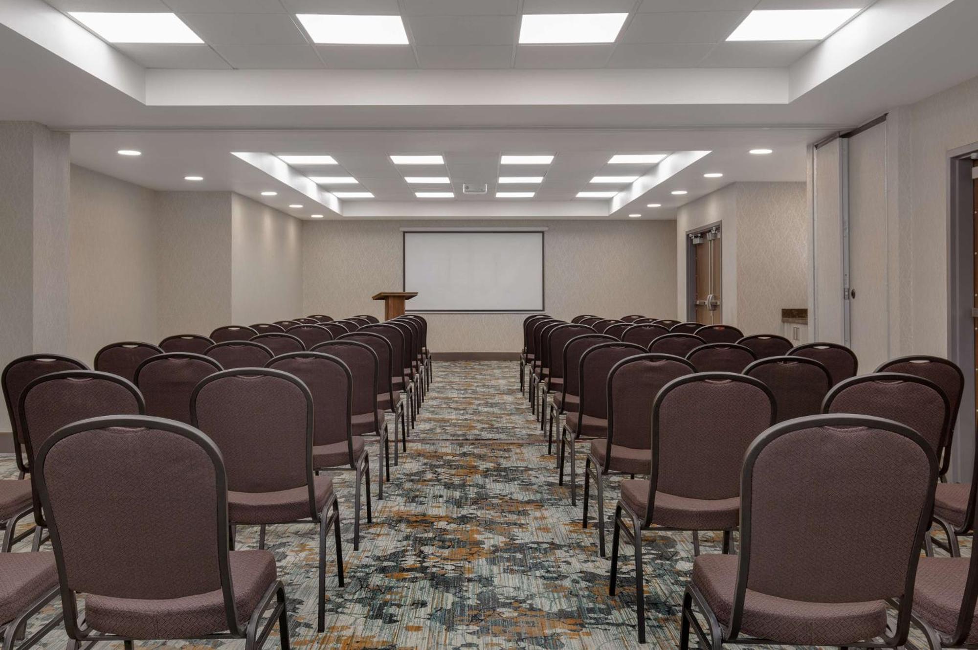 Hampton Inn By Hilton Brampton - Toronto Extérieur photo