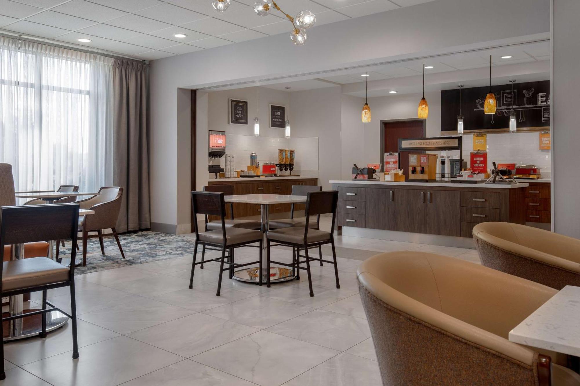 Hampton Inn By Hilton Brampton - Toronto Extérieur photo